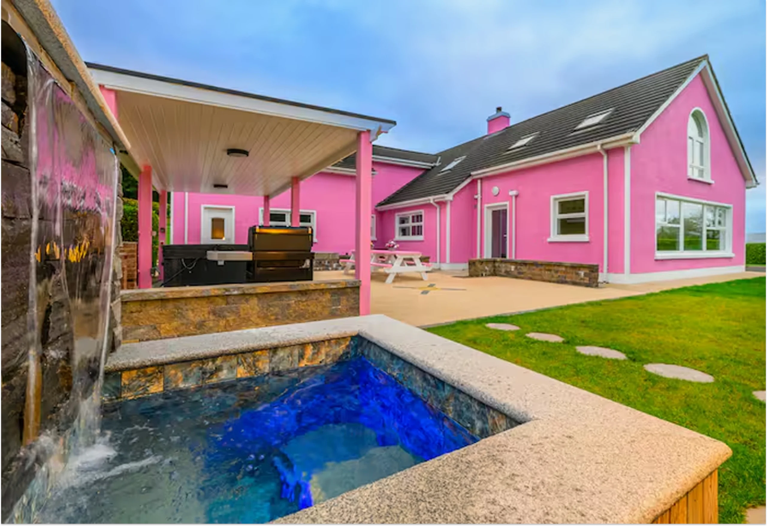 Image of Lily's Pink house from the plunge pool showing the outdoor area attached to the house